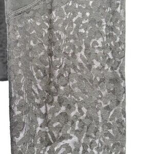 Victoria Sport Knockout Black Leopard Mesh High Rise Leggings sz M Indie Sleaze